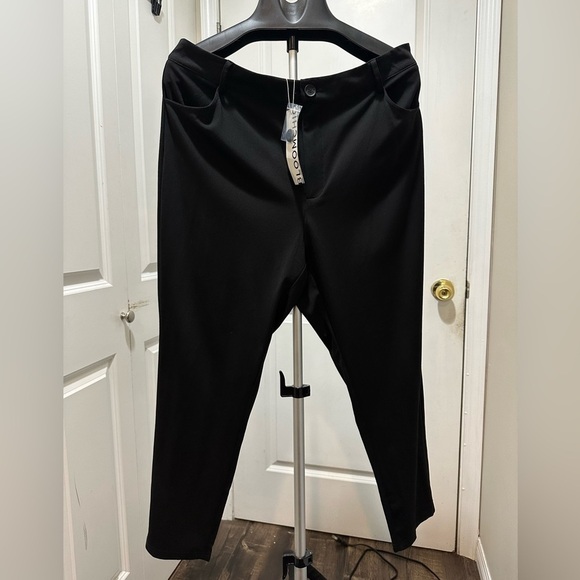 BloomChic Plus Size 2XL Buttoned Waist Solid Work Pants us18-20 - Picture 3 of 7